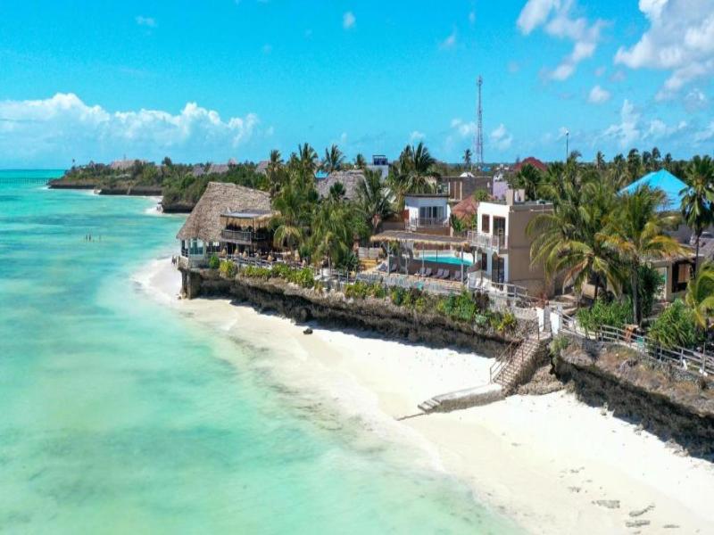 Coral Rocks Hotel & Restaurant image