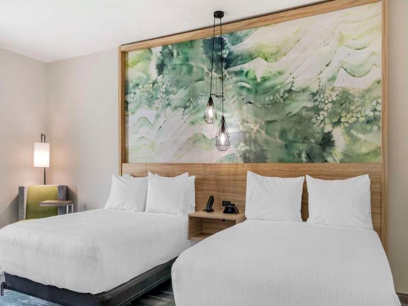 Best Western Plus Winter Haven Inn & Suites  image