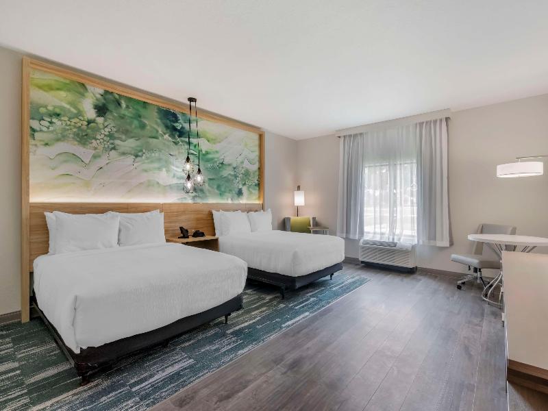 Best Western Plus Winter Haven Inn & Suites  image