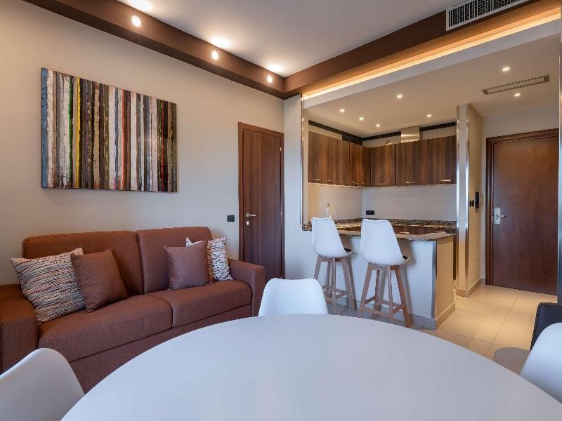 Agora Hotel Sure Hotel Collection By BW image