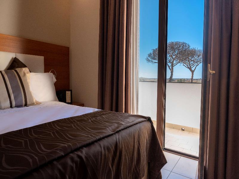 Agora Hotel Sure Hotel Collection By BW image