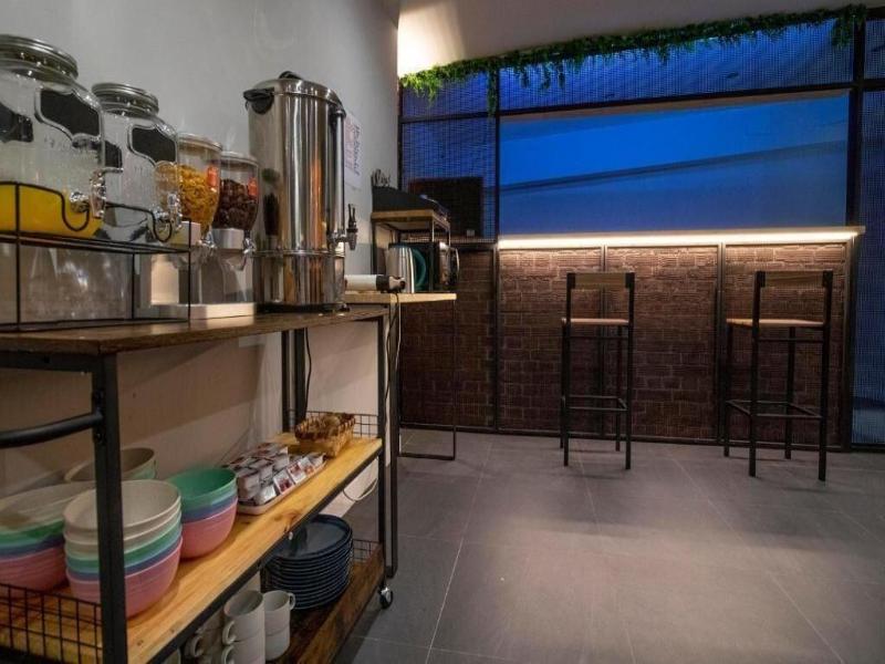 MYD Madriz Hostel image