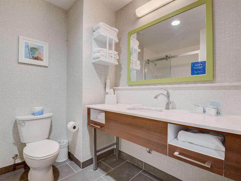 Hampton Inn And Suites Williamstown Ark Encounter image