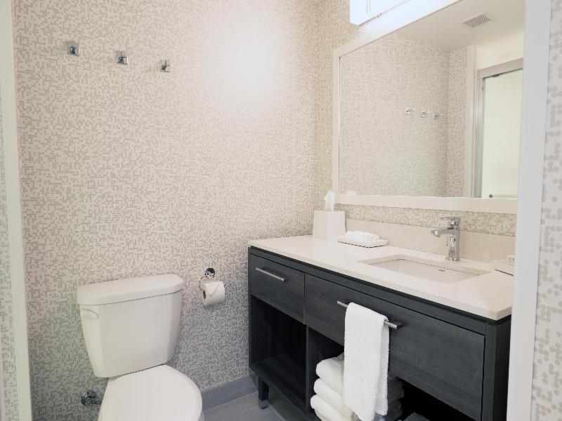 Home2 Suites By Hilton Quebec City image