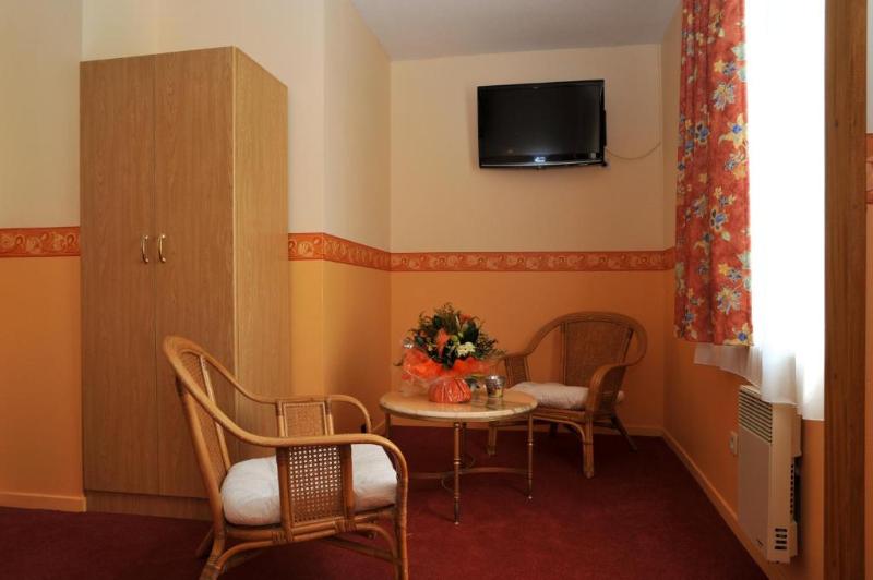 Logis Hotel Le Val De Vence image