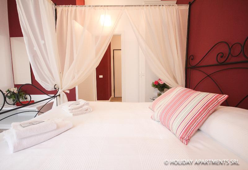 Diamond Apartments image