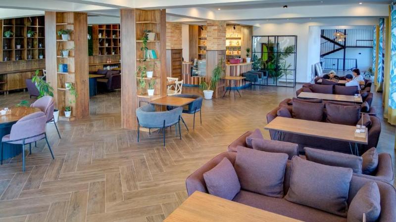 Olimp Hotel image 1