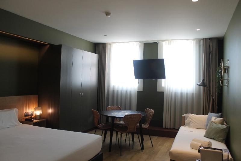 Oca Ribeira Do Porto Apartamentos image