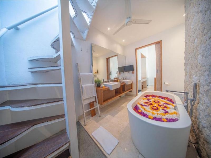 The Jimbaran Beach Villa by Ini Vie Hospitality image