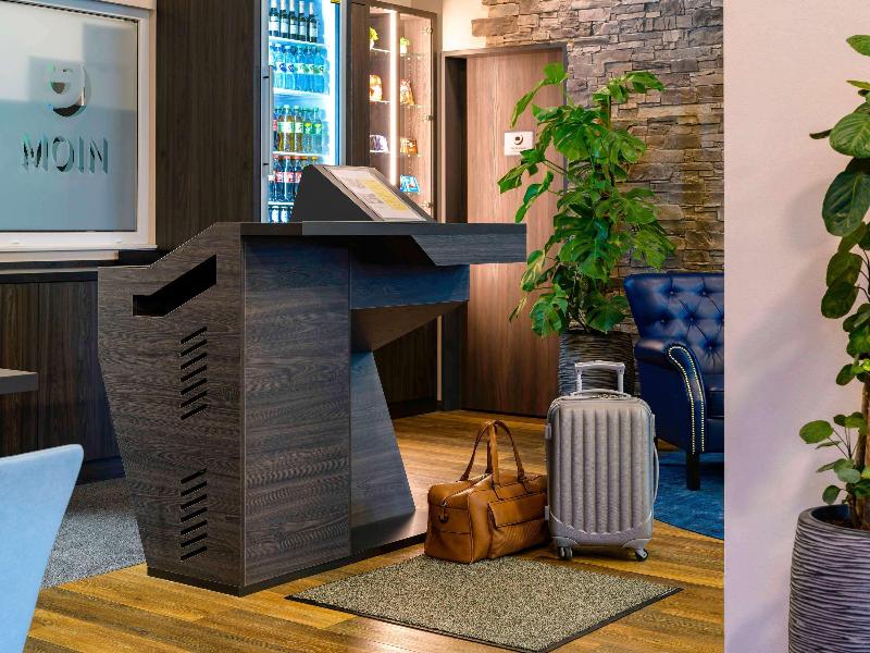 Hotel Kiel-Schwedenkai — view