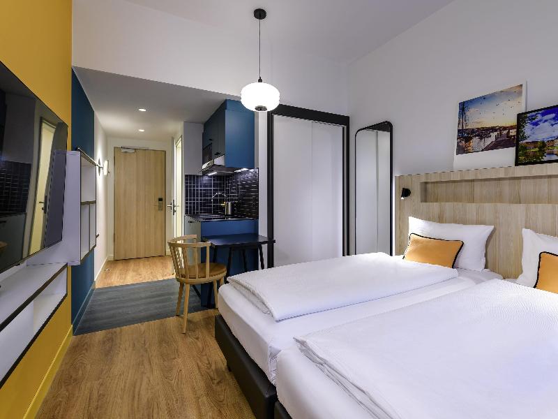Hotel Am Schwedenkai Kiel image