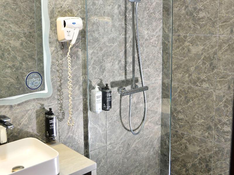 Ibis Styles Pitesti Arges image