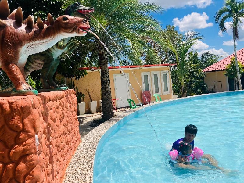 Trang Villa Hotel And Water Park