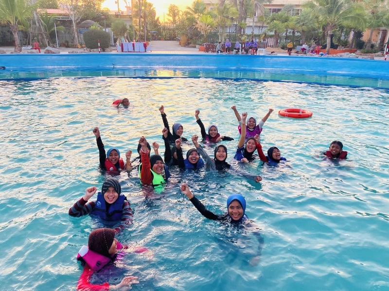 Trang Villa Hotel And Water Park