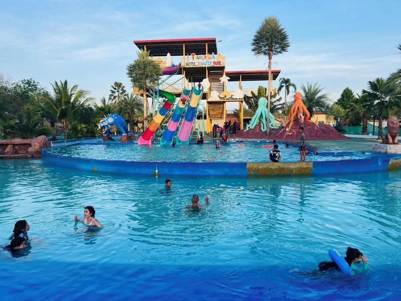 Trang Villa Hotel And Water Park