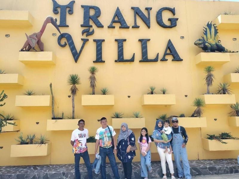 Trang Villa Hotel And Water Park