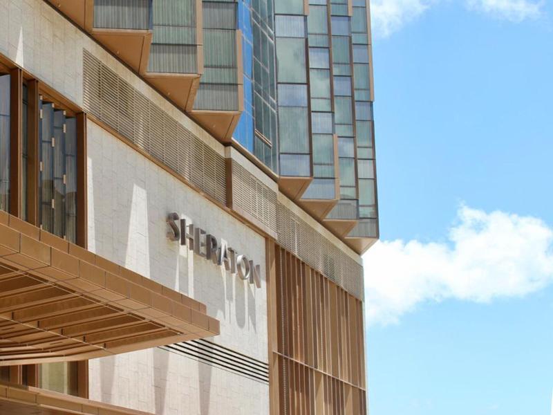Sheraton Hong Kong Tung Chung Hotel image