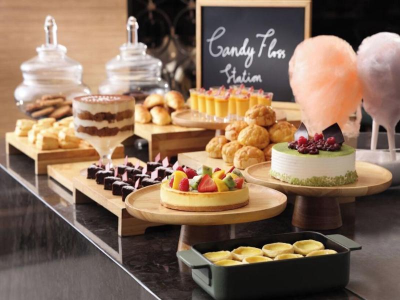 Sheraton Hong Kong Tung Chung Hotel image