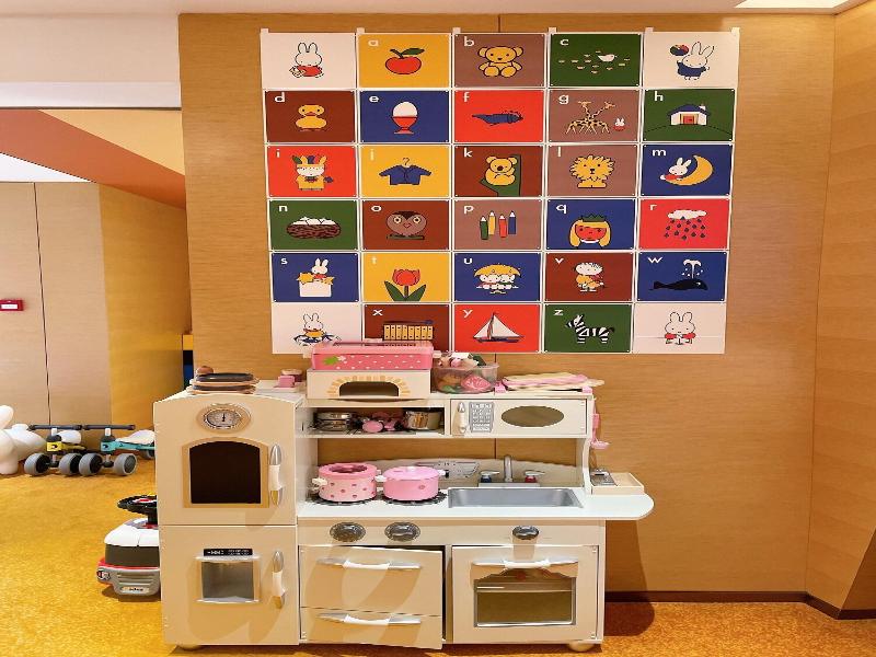 Sheraton Hong Kong Tung Chung Hotel image