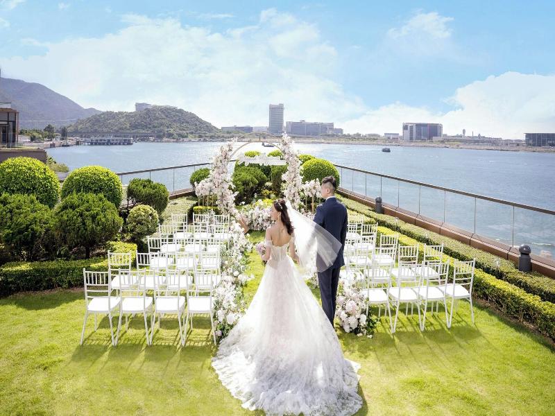 Sheraton Hong Kong Tung Chung Hotel image