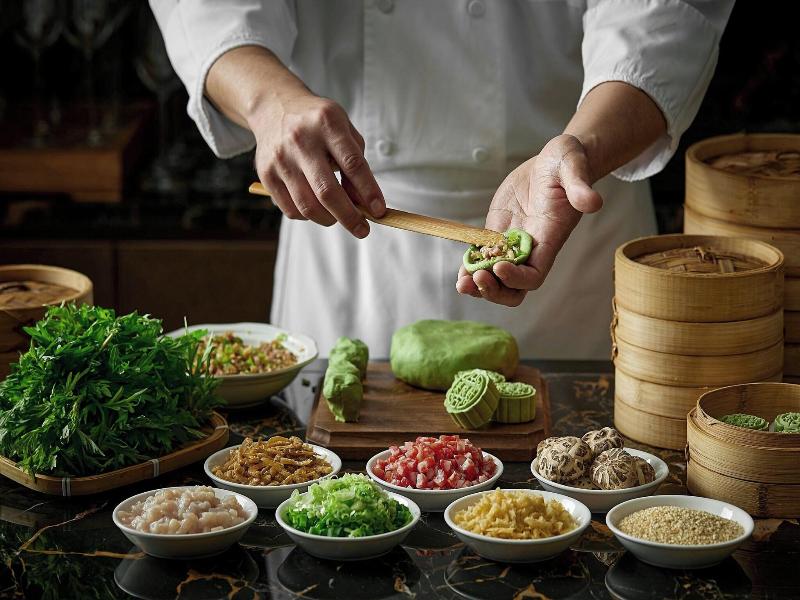 Sheraton Hong Kong Tung Chung Hotel image