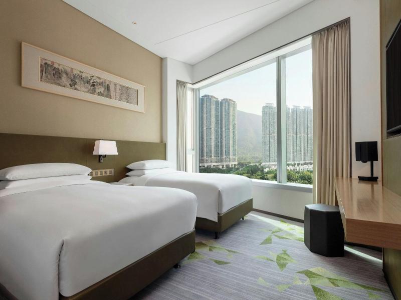 Sheraton Hong Kong Tung Chung Hotel image