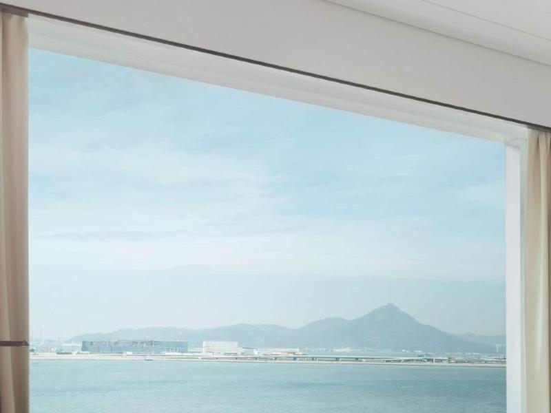 Sheraton Hong Kong Tung Chung Hotel image