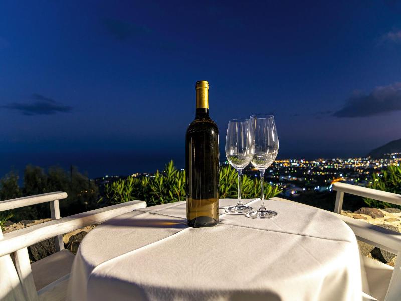 Phaos Santorini Suites image