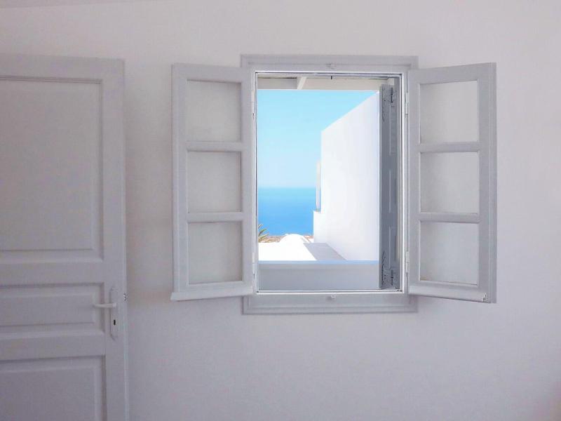 Phaos Santorini Suites image
