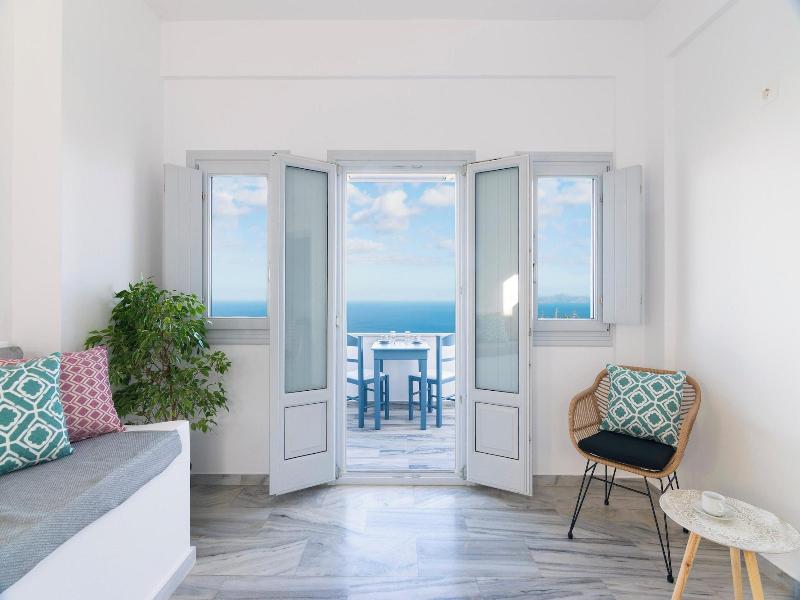 Phaos Santorini Suites image