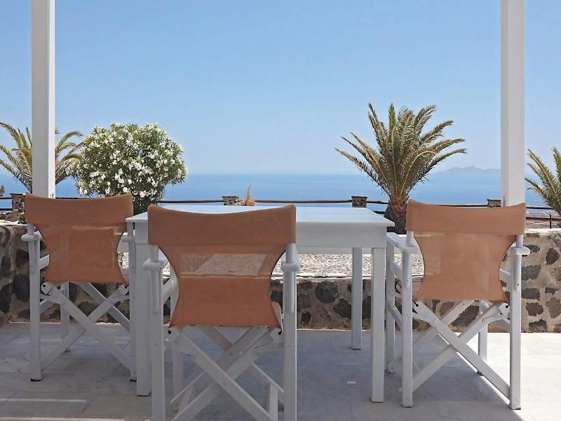 Phaos Santorini Suites image