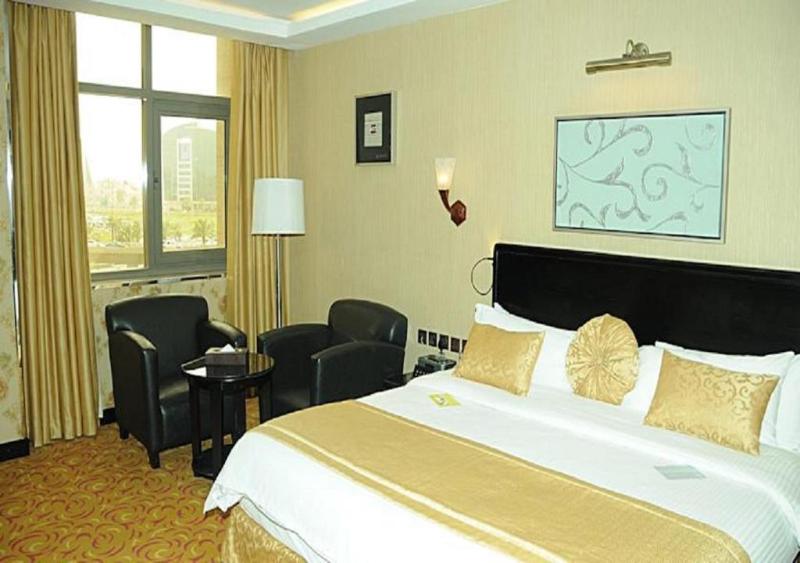 Continent Hotel Al Waha image