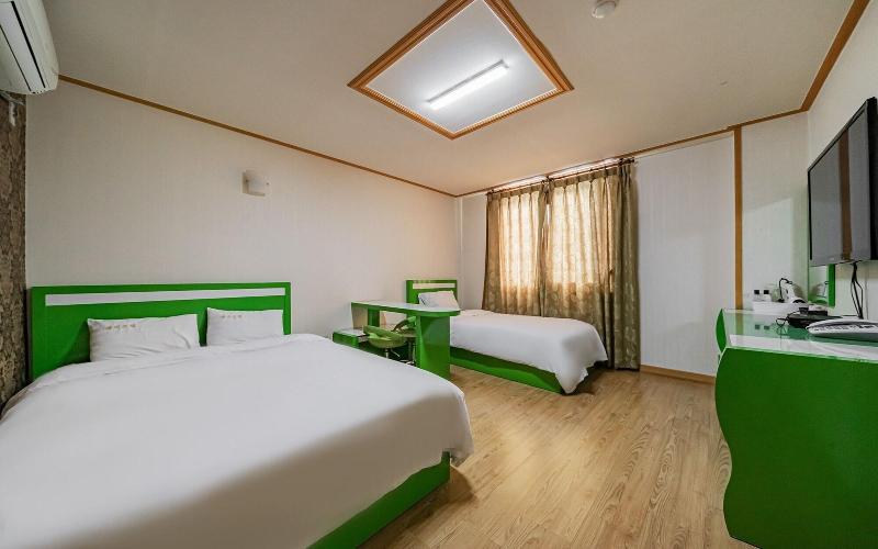 Jeju Happy Hotel — photo 47