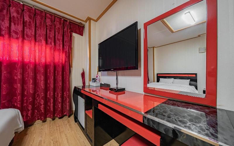 Jeju Happy Hotel — photo 43