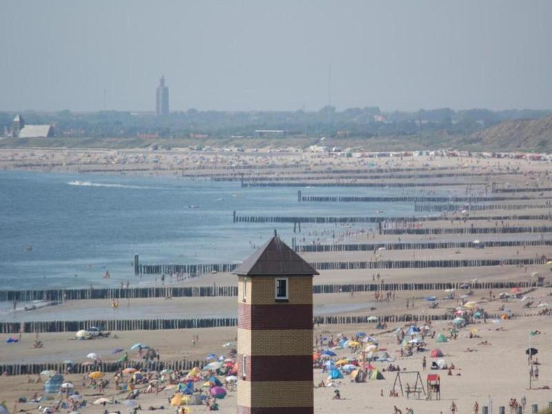 Wonderfully Quiet Situated In Polder Near Beach image