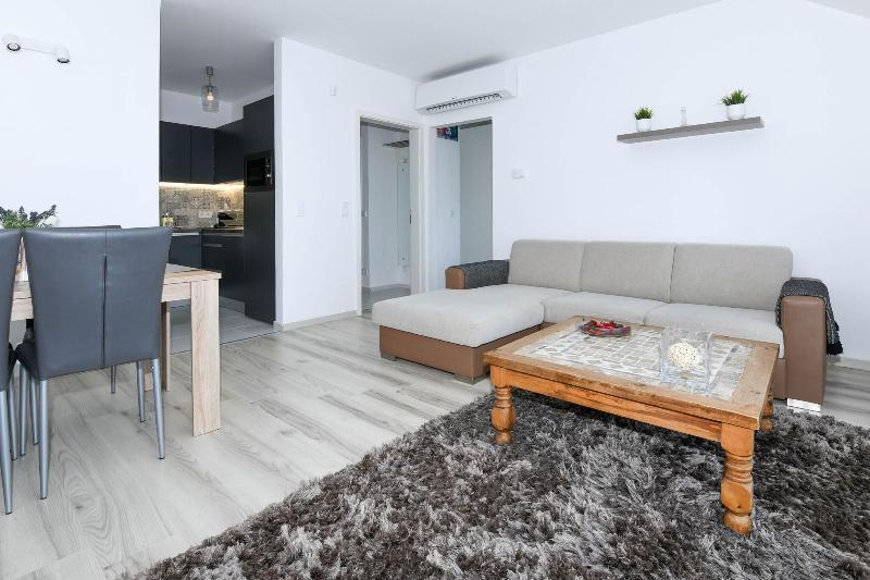 Elisabeth Downtown Residence image