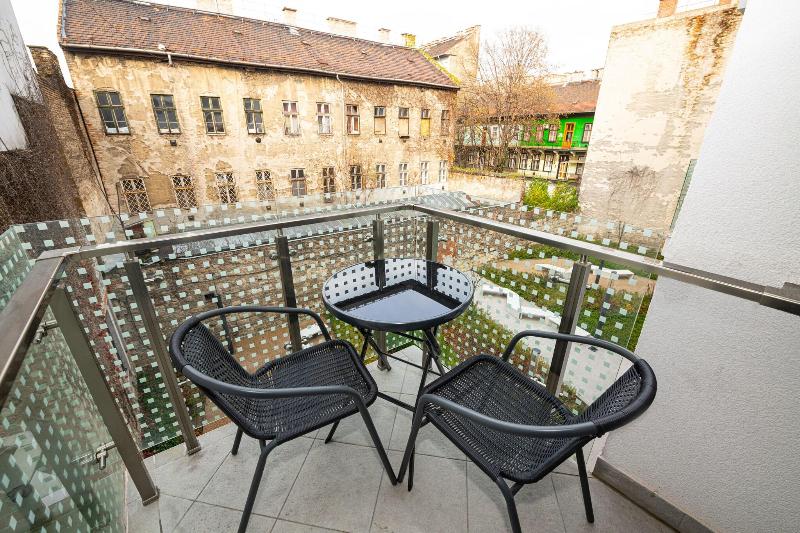 Elisabeth Downtown Residence image