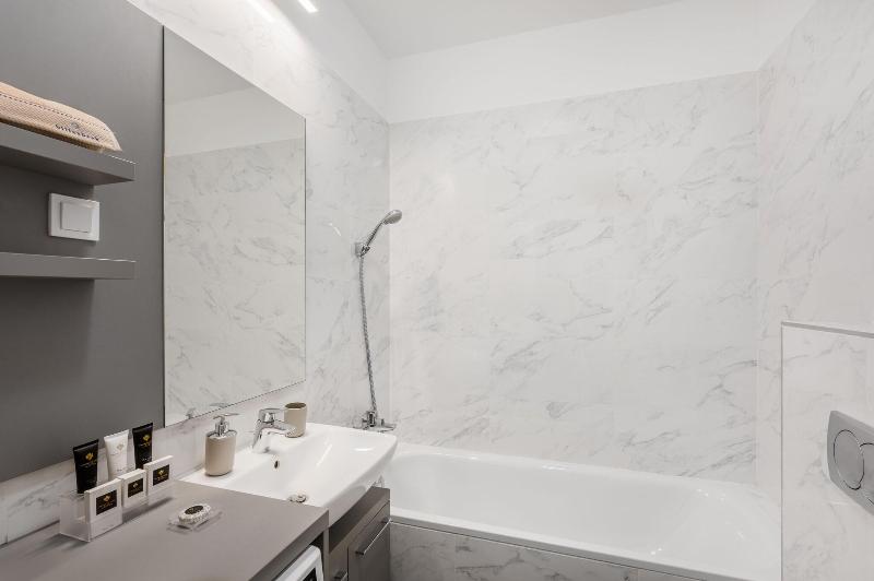 Elisabeth Downtown Residence image