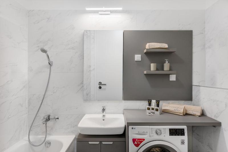 Elisabeth Downtown Residence image