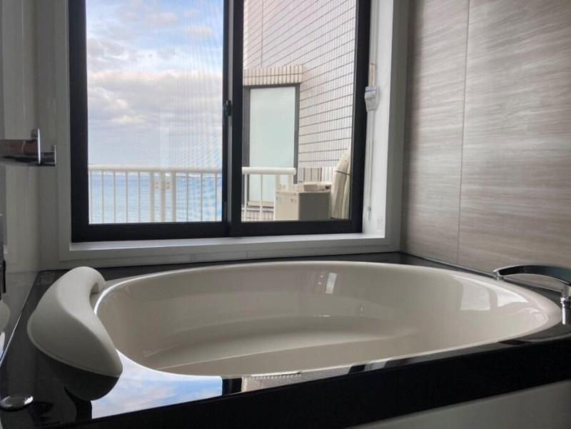 New Westpeninsula Hotel image
