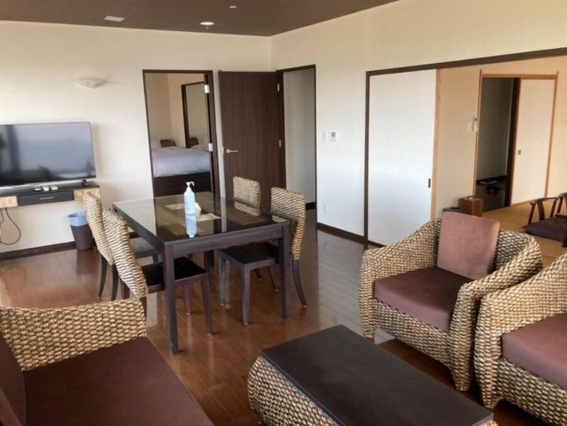 New Westpeninsula Hotel image