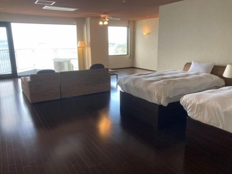 New Westpeninsula Hotel image