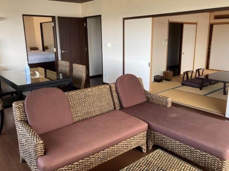 New Westpeninsula Hotel image