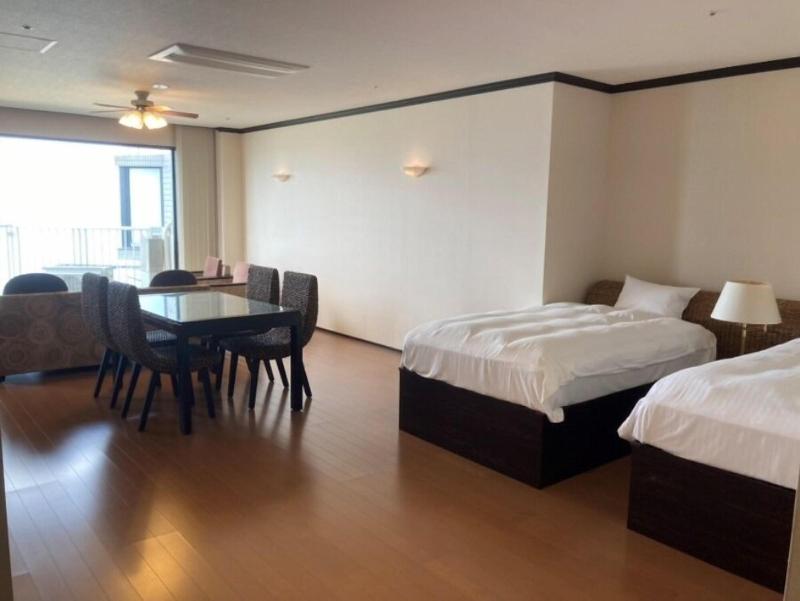 New Westpeninsula Hotel image