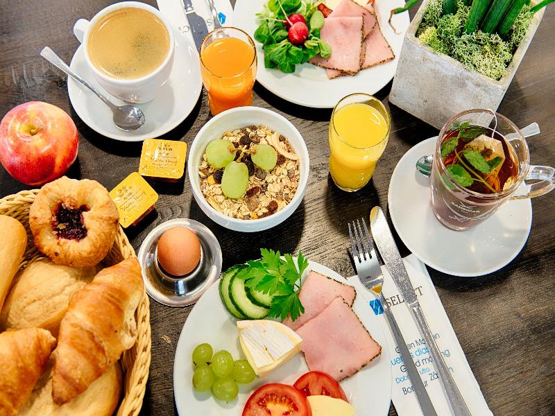 Garner Hotel Friedrichshafen by IHG image