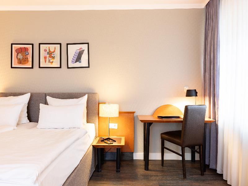 Garner Hotel Friedrichshafen by IHG image
