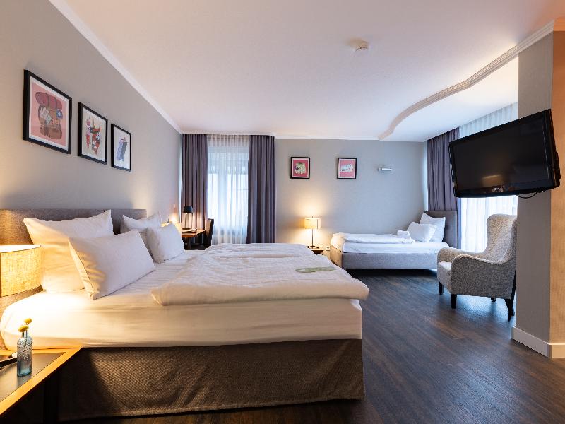 Garner Hotel Friedrichshafen by IHG image