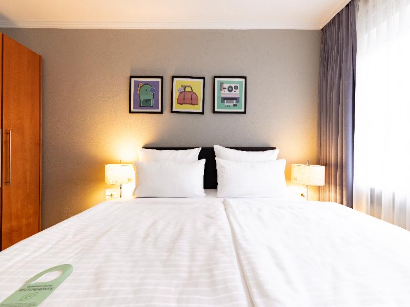 Garner Hotel Friedrichshafen by IHG image