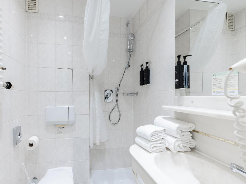 Garner Hotel Friedrichshafen by IHG image