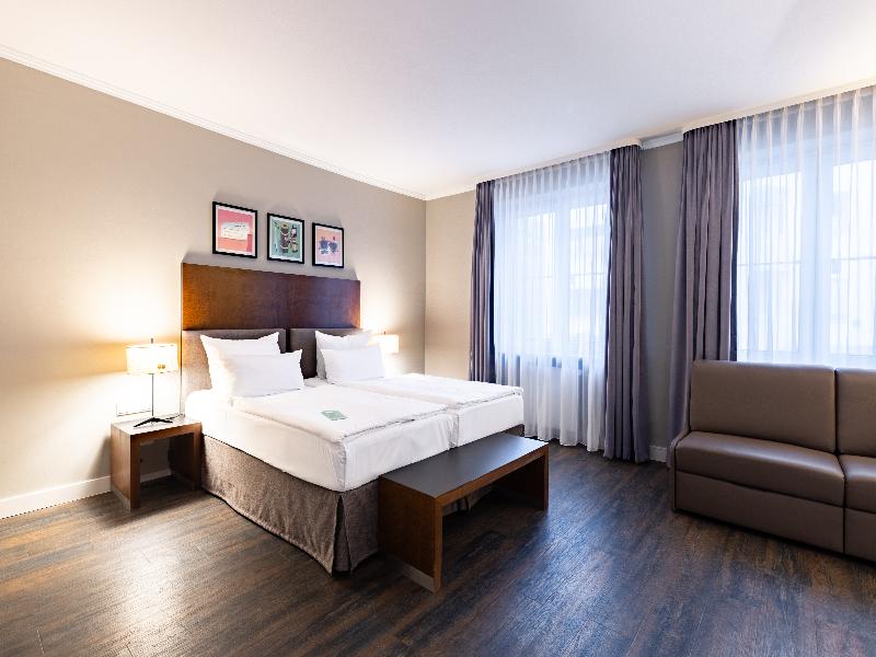 Garner Hotel Friedrichshafen by IHG image